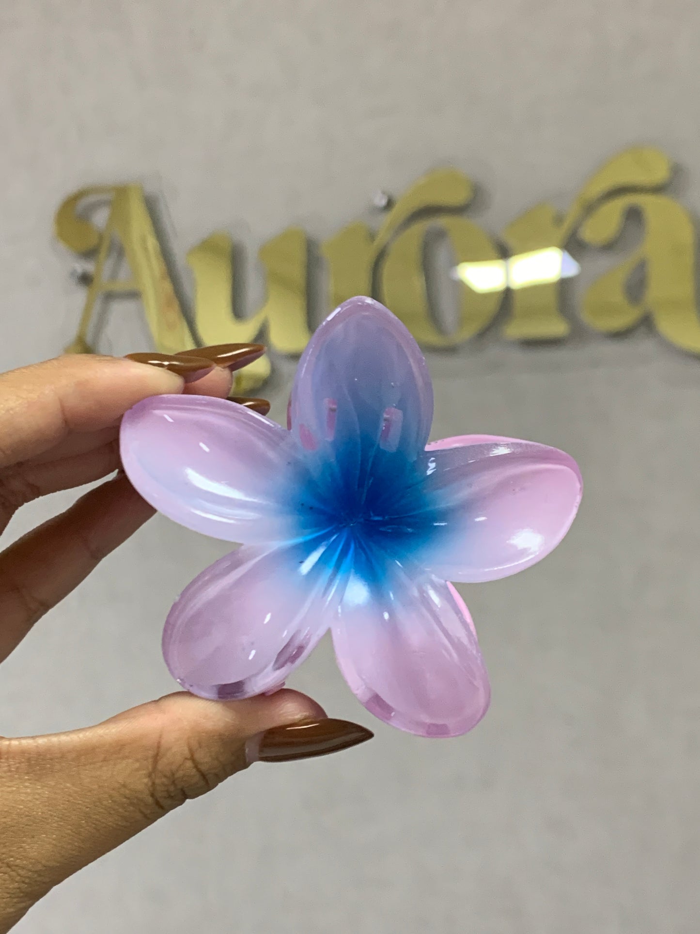 Hawaiian hair clip