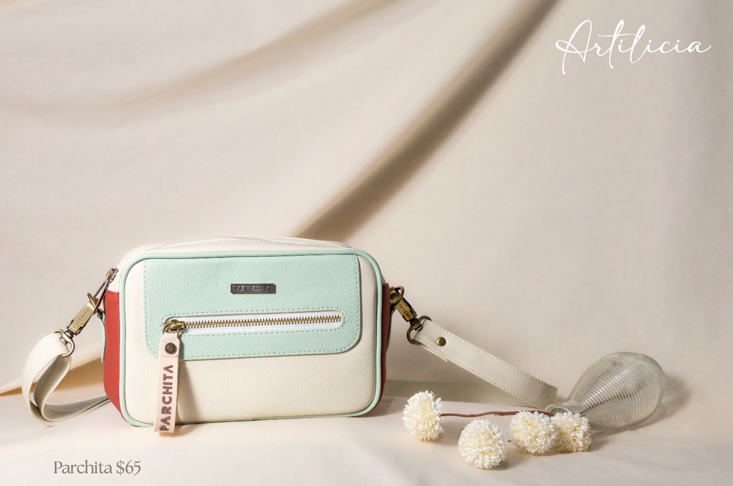 Handbags [Parchita]