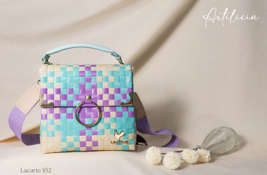Handbags [La Carté]
