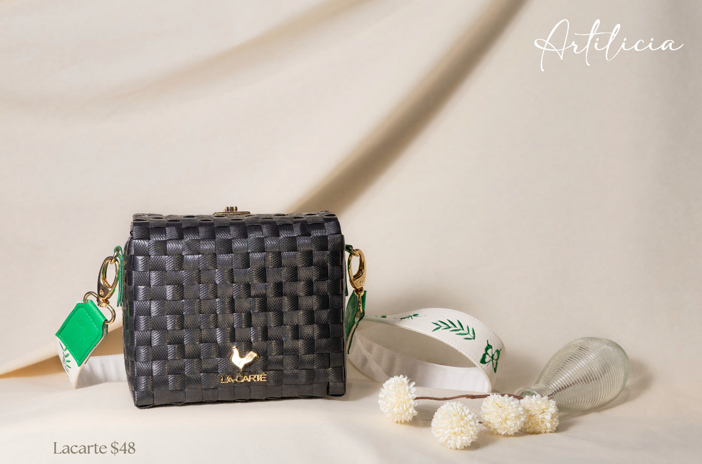 Handbags [La Carté]