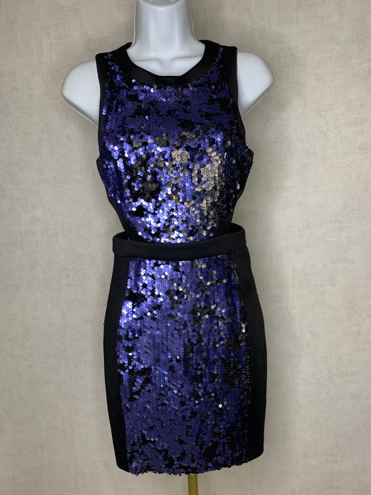 Vestido con lentejuelas [S]