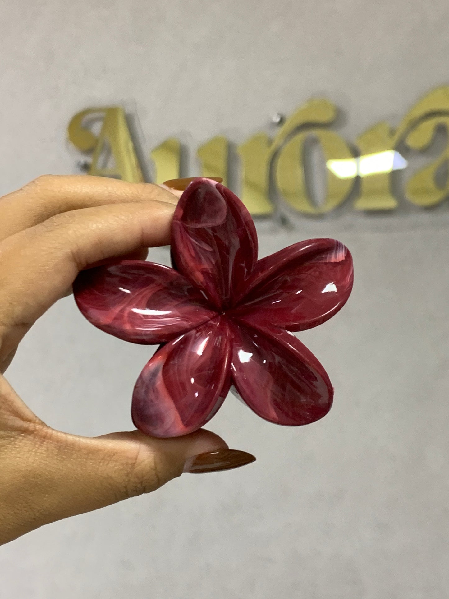 Hawaiian hair clip